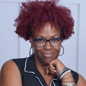 Meet your Posher, Angel